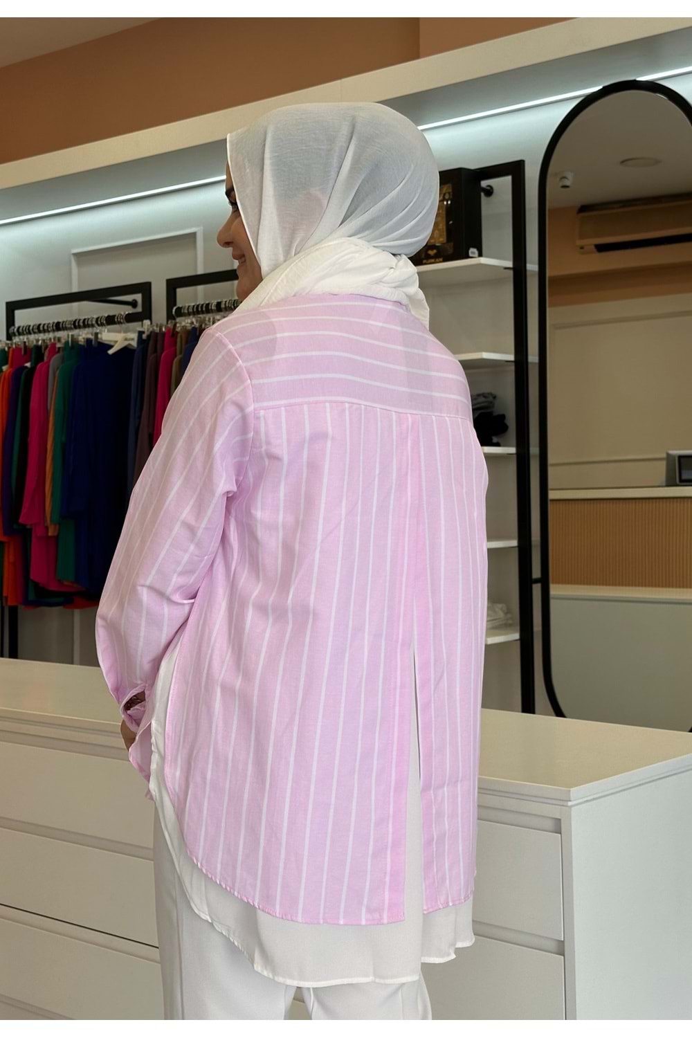 SIRTI YIRTMAÇLI GÖMLEK - PEMBE - M-L