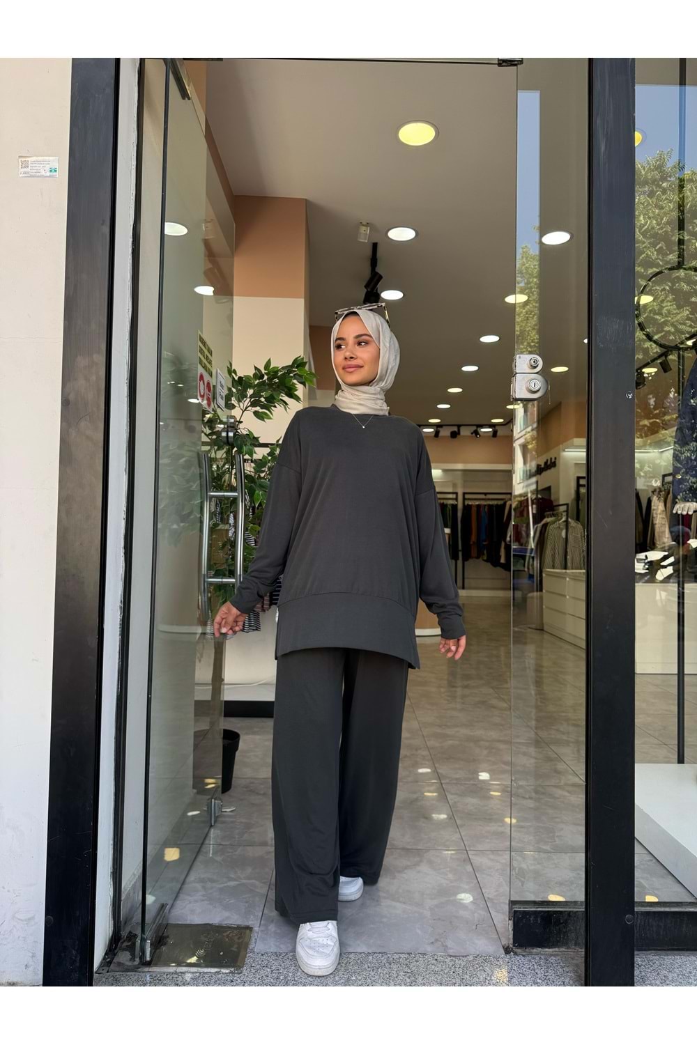 MANOLYA TAKIM - ANTRASİT GRİ - S-M