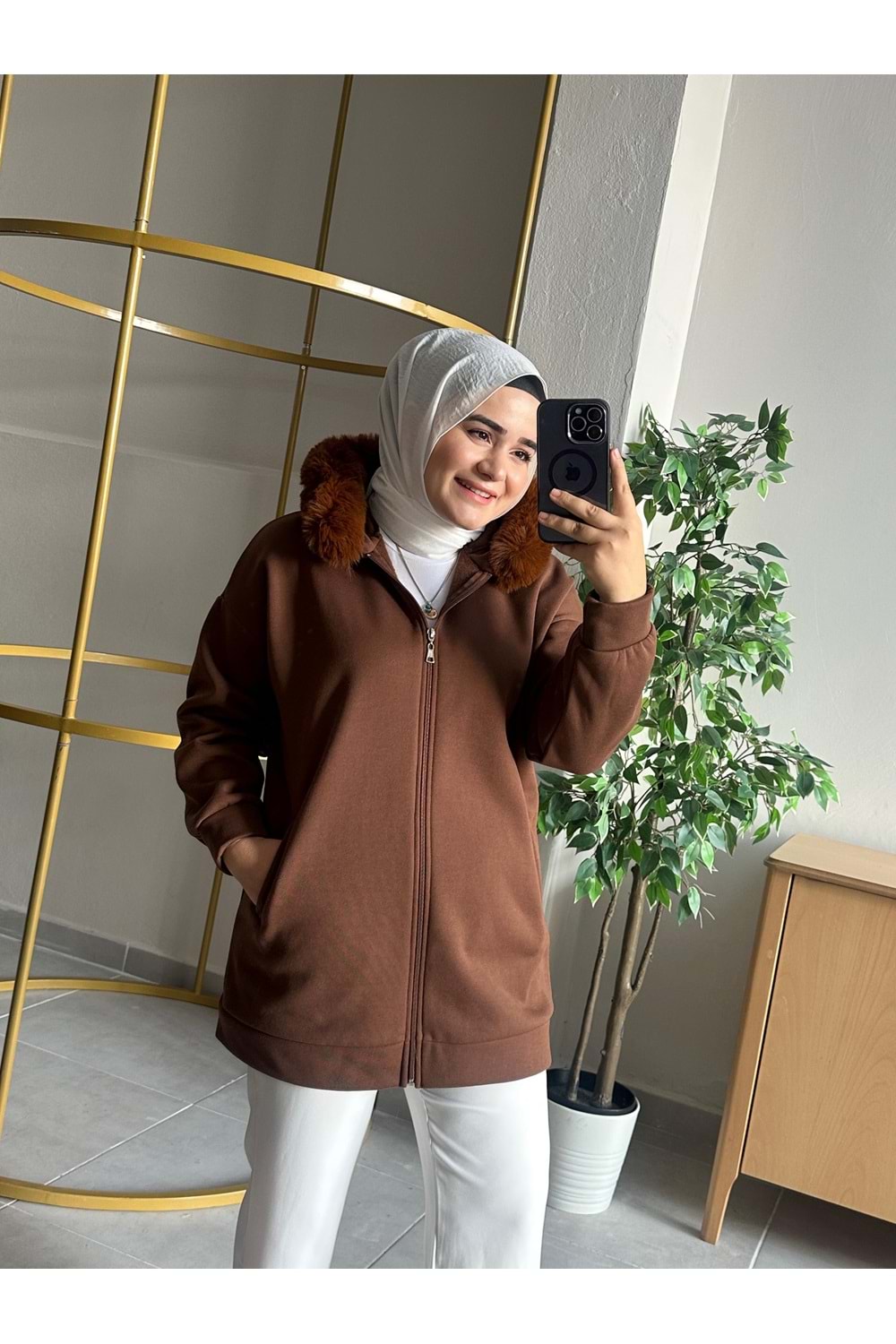 KÜRK DETAYLI SWEAT HIRKA - ACI KAHVE - 1