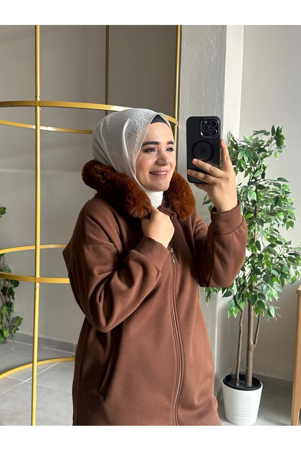 KÜRK DETAYLI SWEAT HIRKA - ACI KAHVE - 1