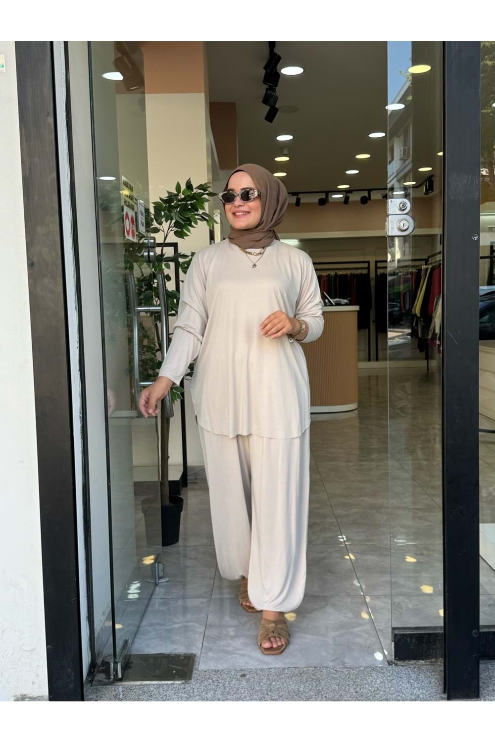AZRA TAKIM - KREM - S-M