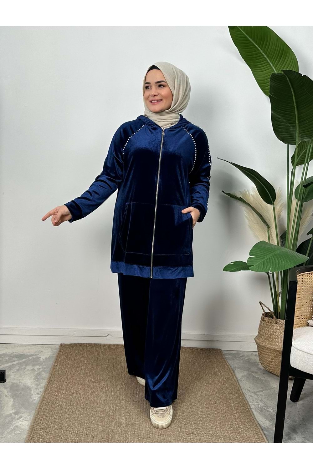 TAŞLI KADİFE TAKIM - LACİVERT - 1