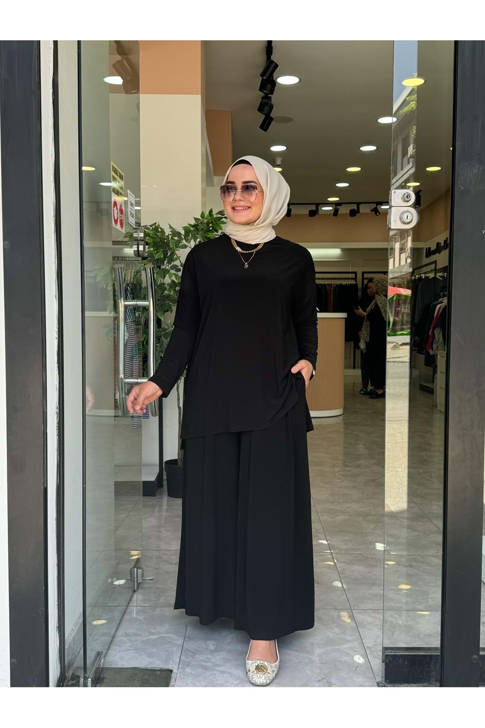 İLKİM TAKIM - SİYAH - 1