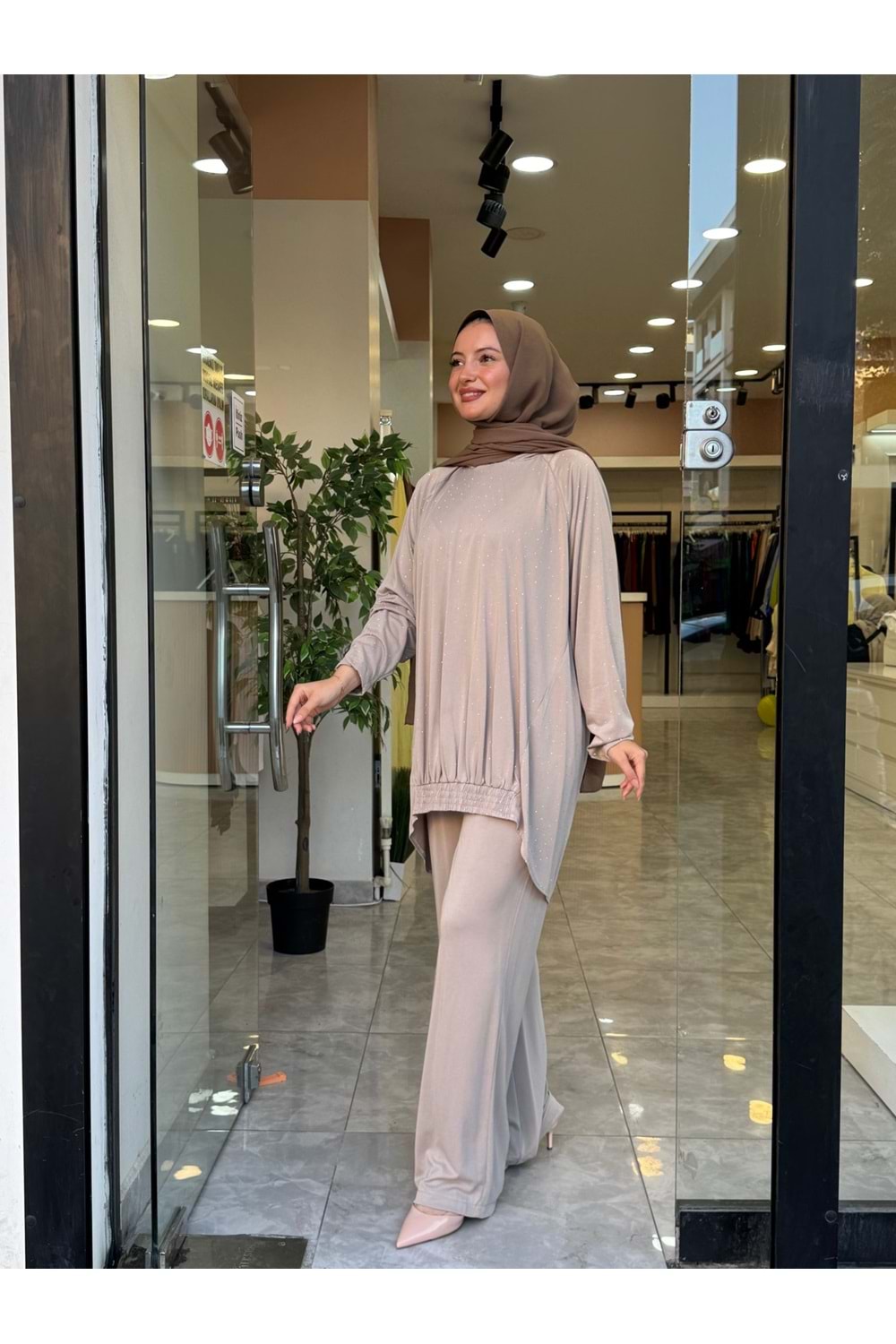 SERA TAKIM - KREM - 1