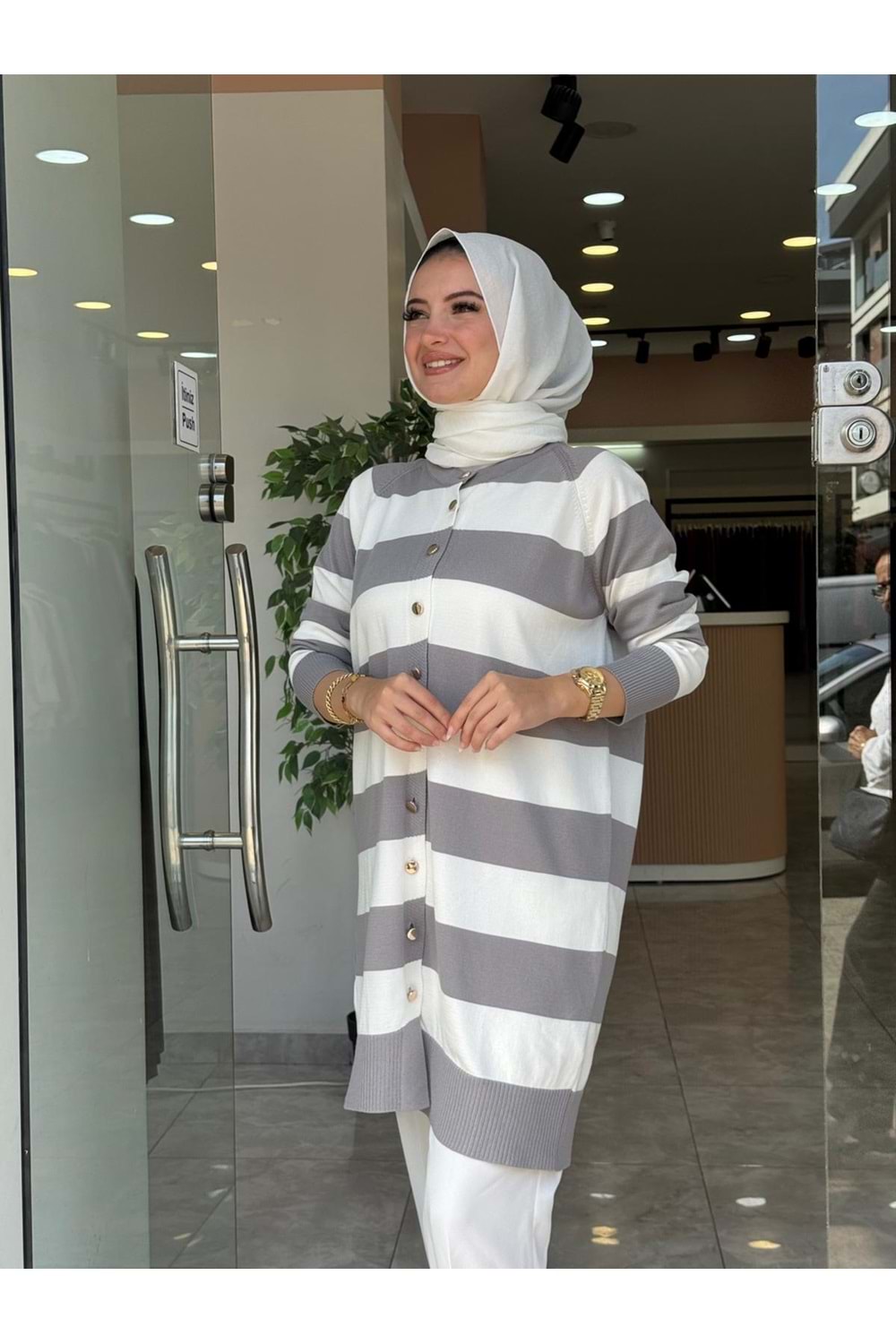 ÇİZGİLİ TRİKO HIRKA - GRİ - STD