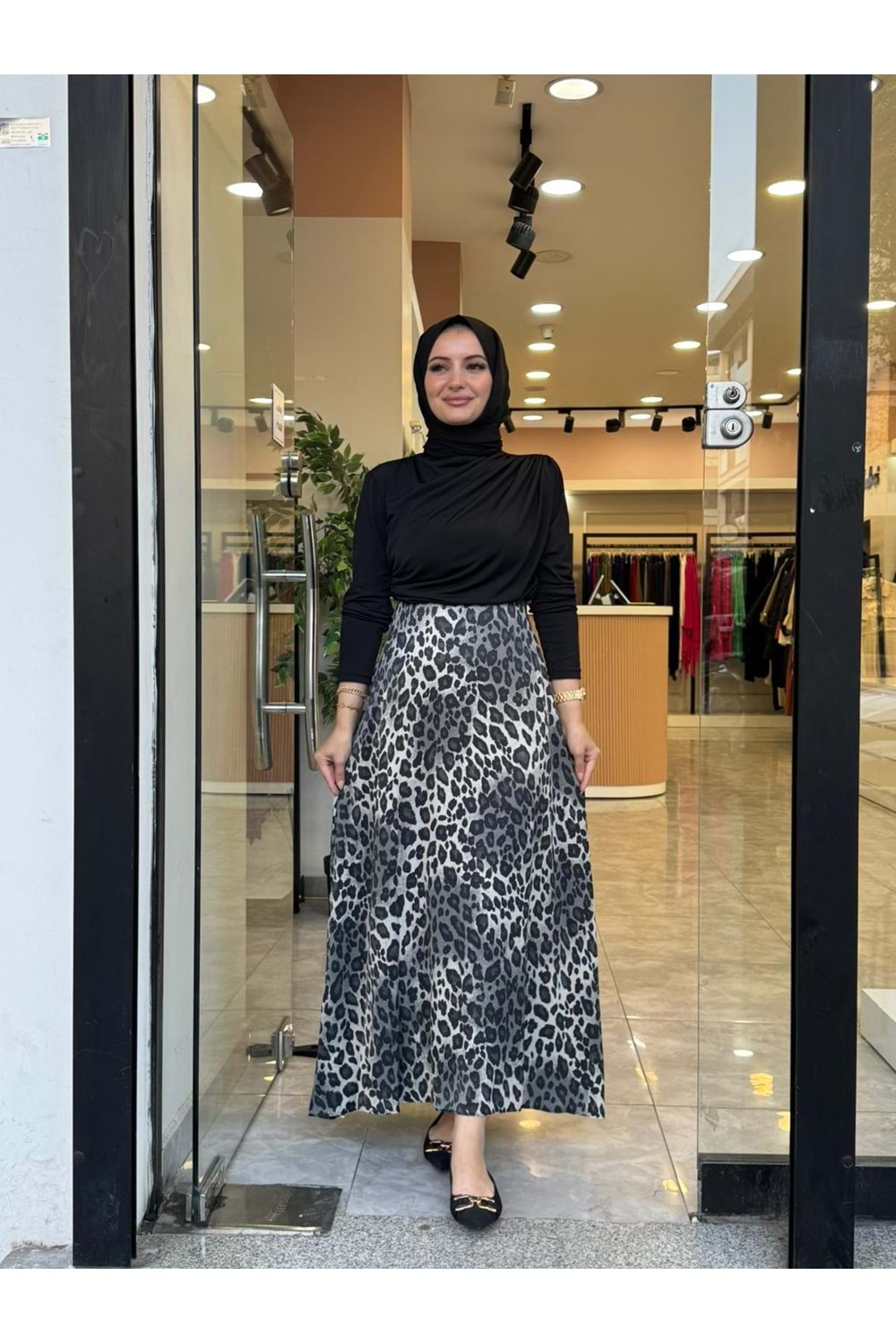 LEOPAR SATEN ETEK - SİYAH - 36