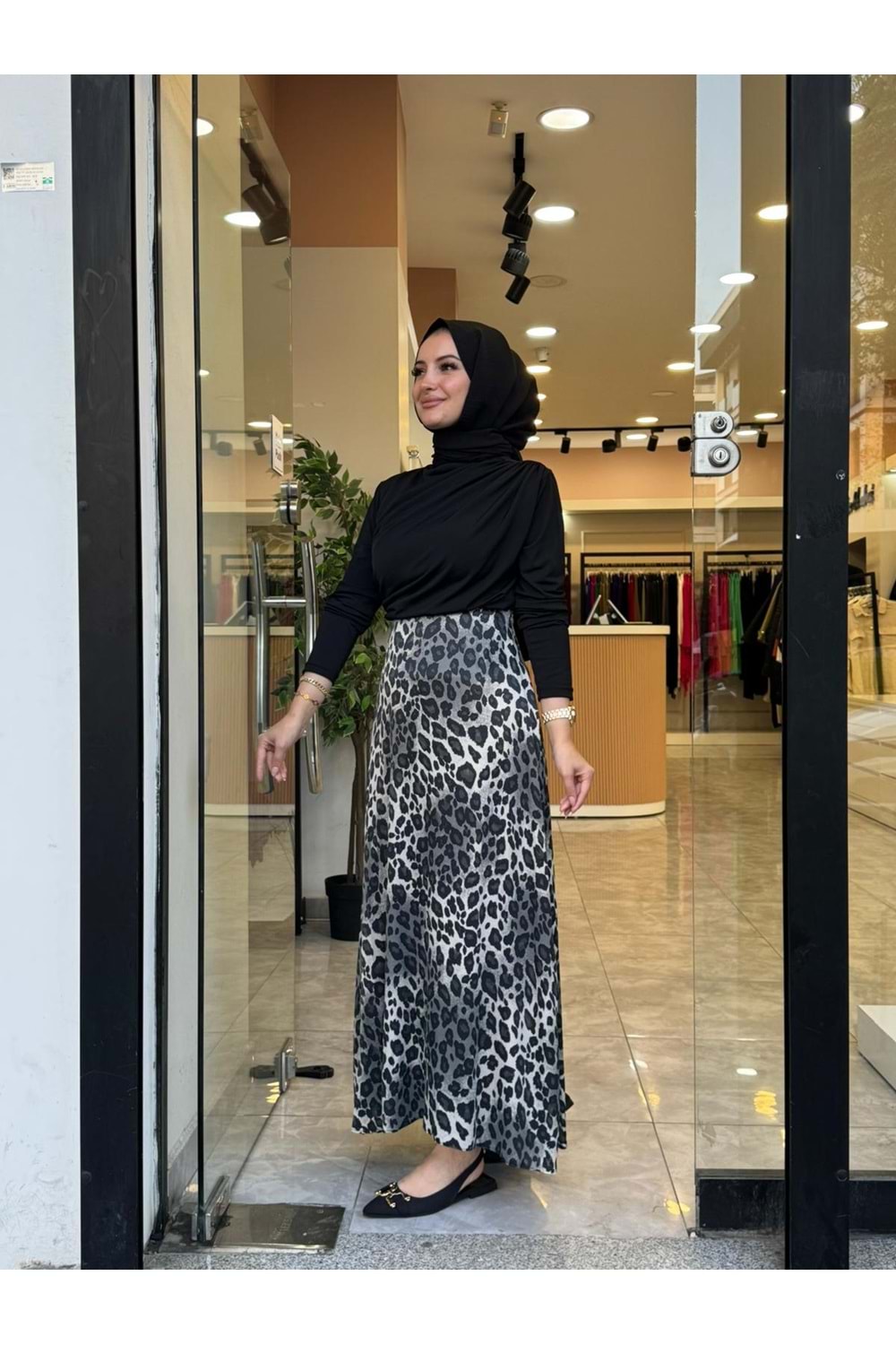 LEOPAR SATEN ETEK - SİYAH - 36