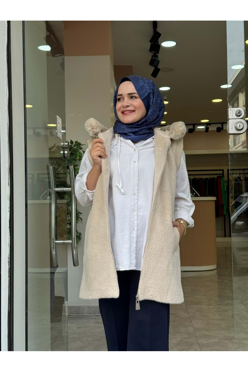 ANGORA KAPÜŞONLU YELEK - KREM - 1