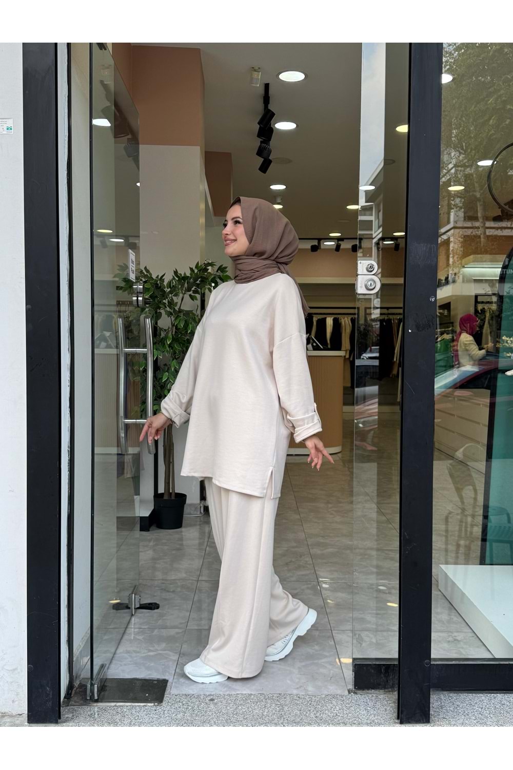 KOL DÜĞME TAKIM - KREM - 2