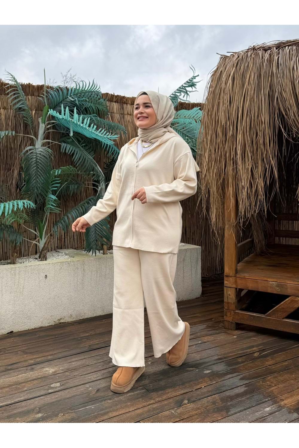 MERSERİZ FERMUARLI TAKIM - EKRU - STD