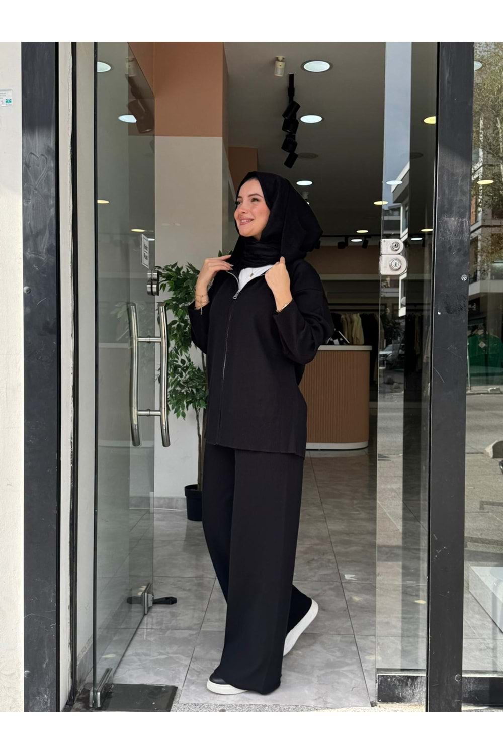 MERSERİZ FERMUARLI TAKIM - SİYAH - STD