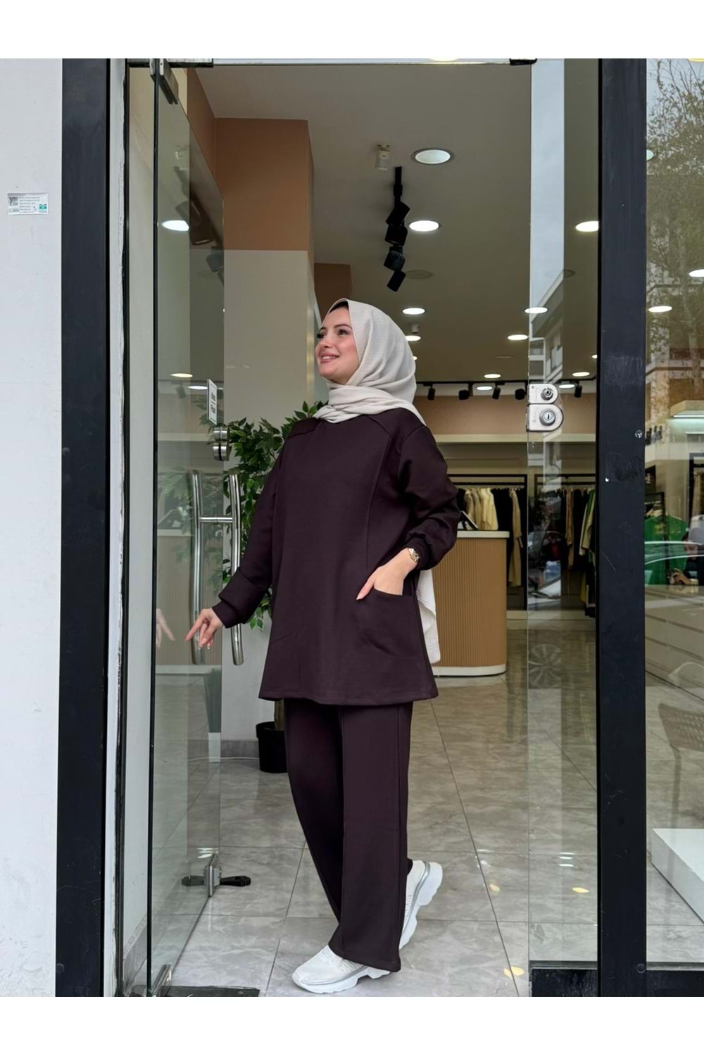 UMAY TAKIM - KAHVERENGİ - S-M