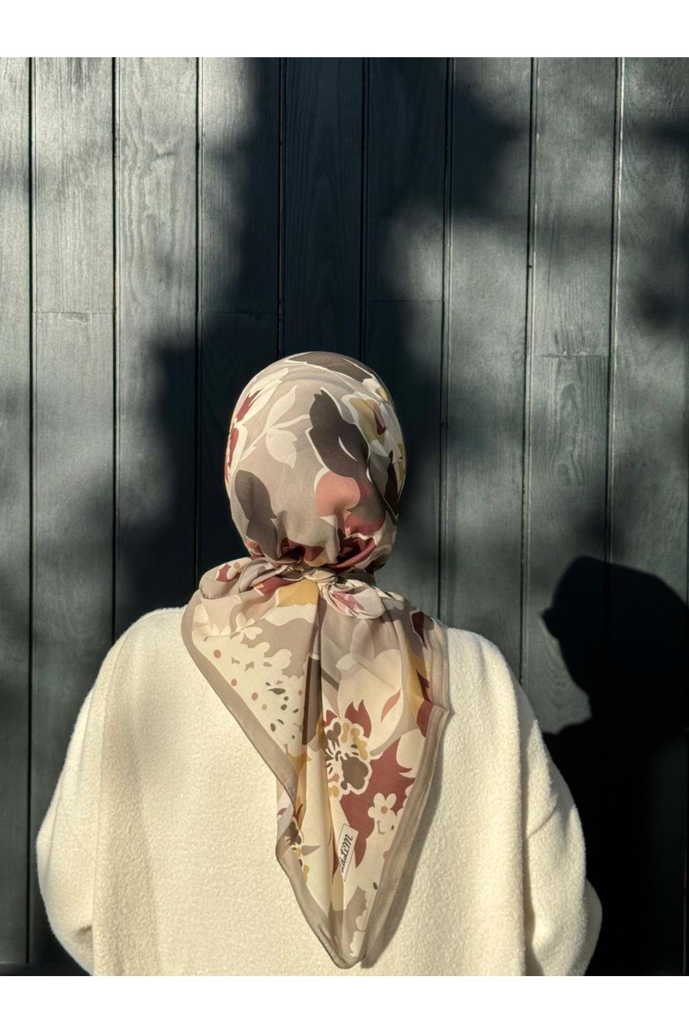 ÇİÇEK EŞARP - HAKİ YEŞİLİ - STD