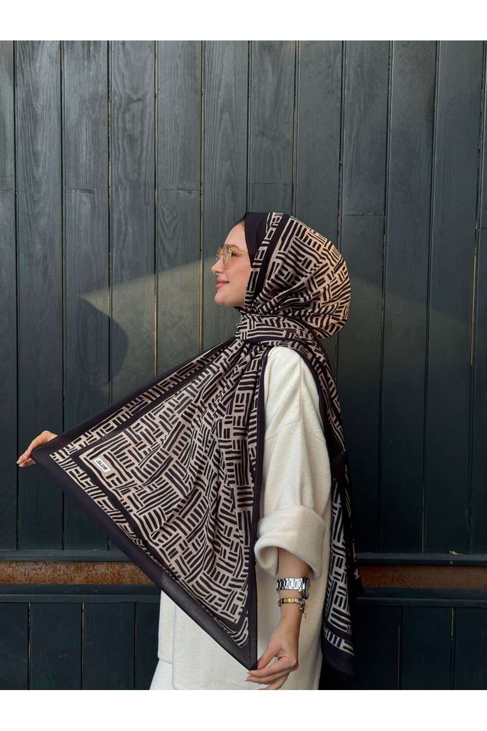 ÇİZGİ ŞAL - SİYAH - STD