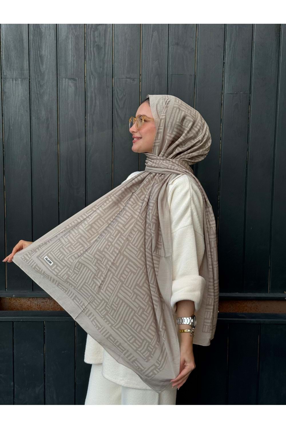 ÇİZGİ ŞAL - VİZON - STD