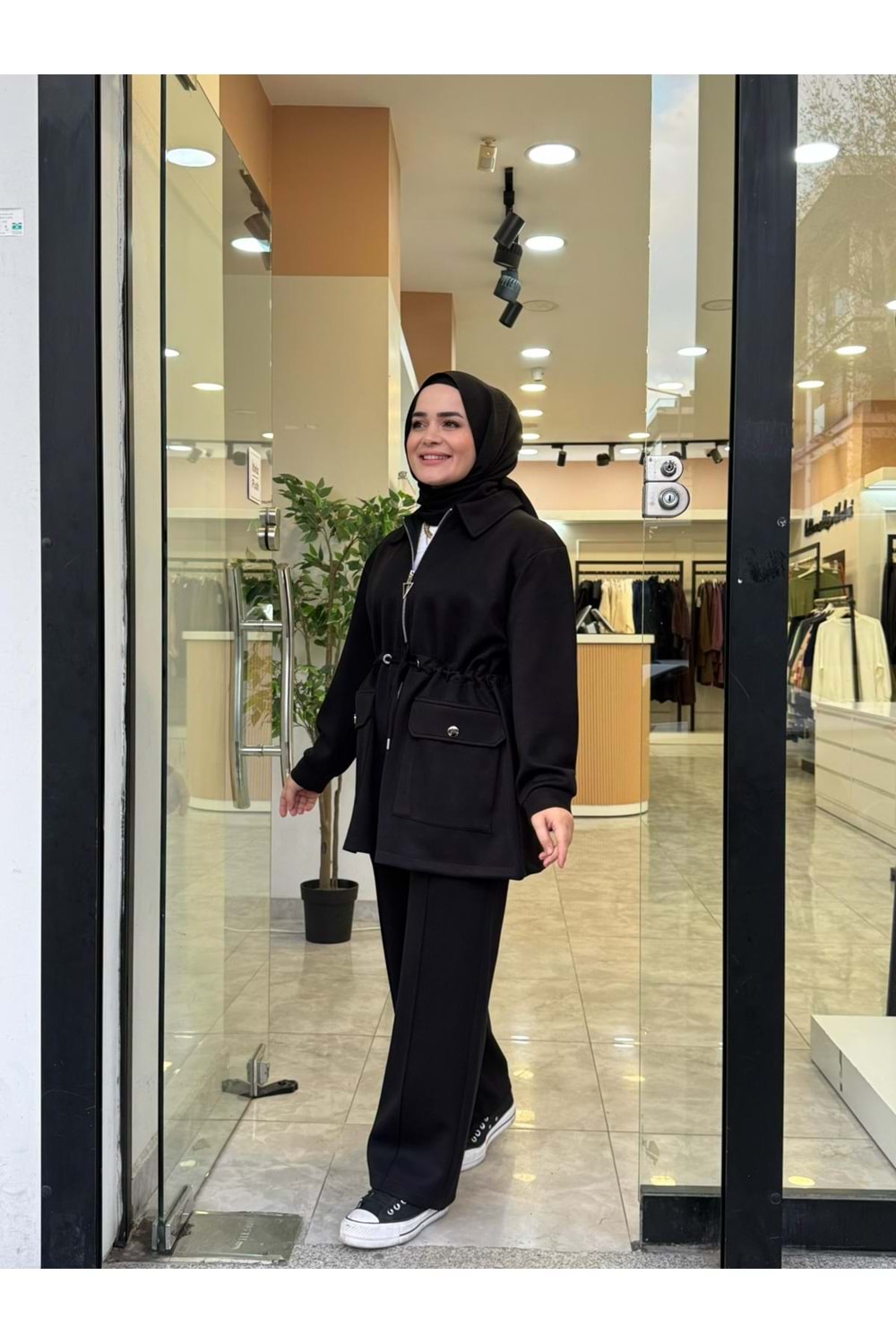 ÜÇGEN TAKIM - SİYAH - L-XL