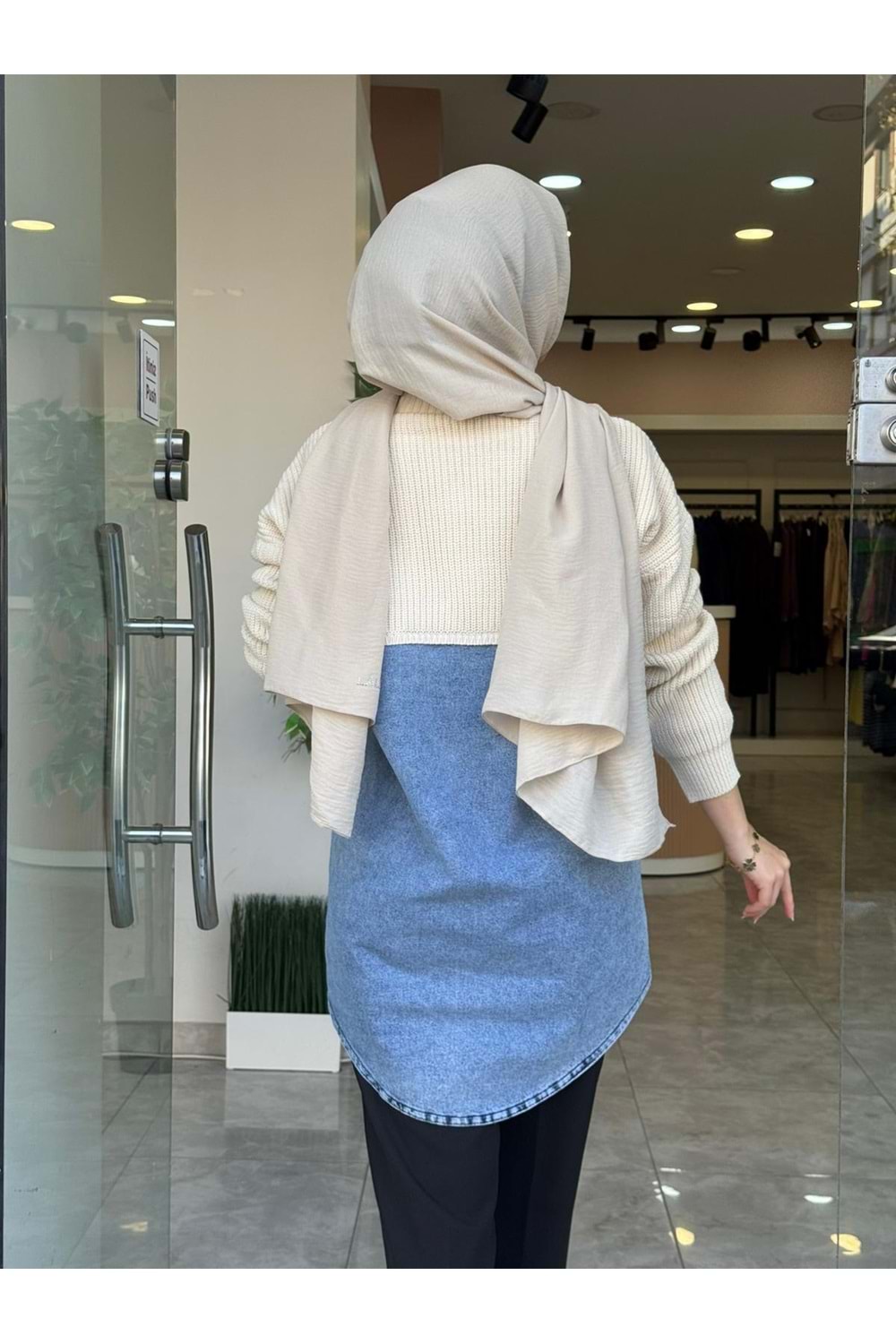 KOT DETAY TRİKO HIRKA - KREM - STD