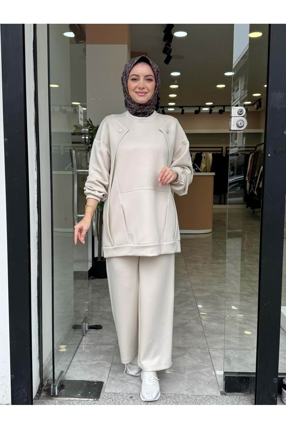 KAPLAMA DÜĞME TAKIM - KREM - S-M