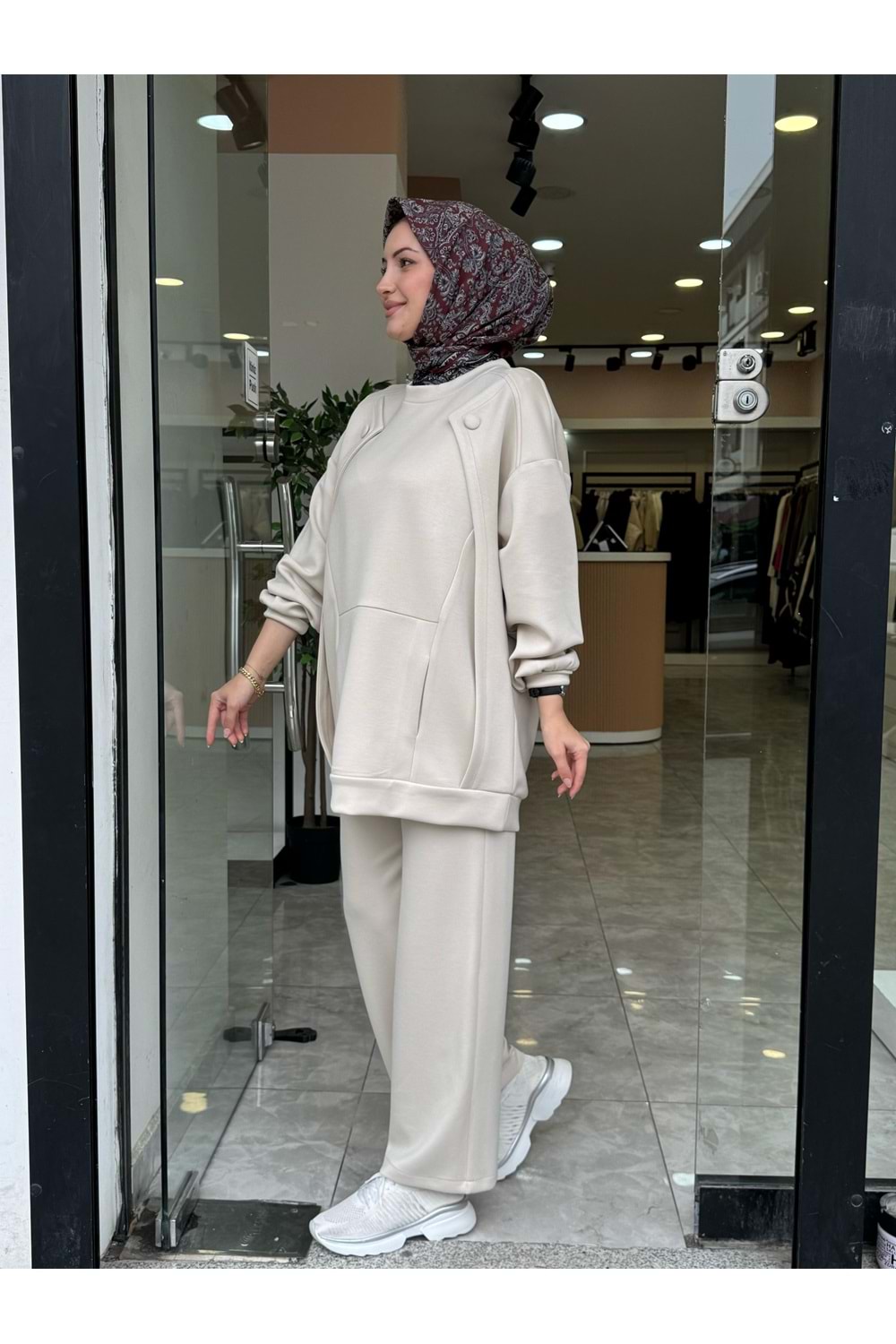 KAPLAMA DÜĞME TAKIM - KREM - S-M