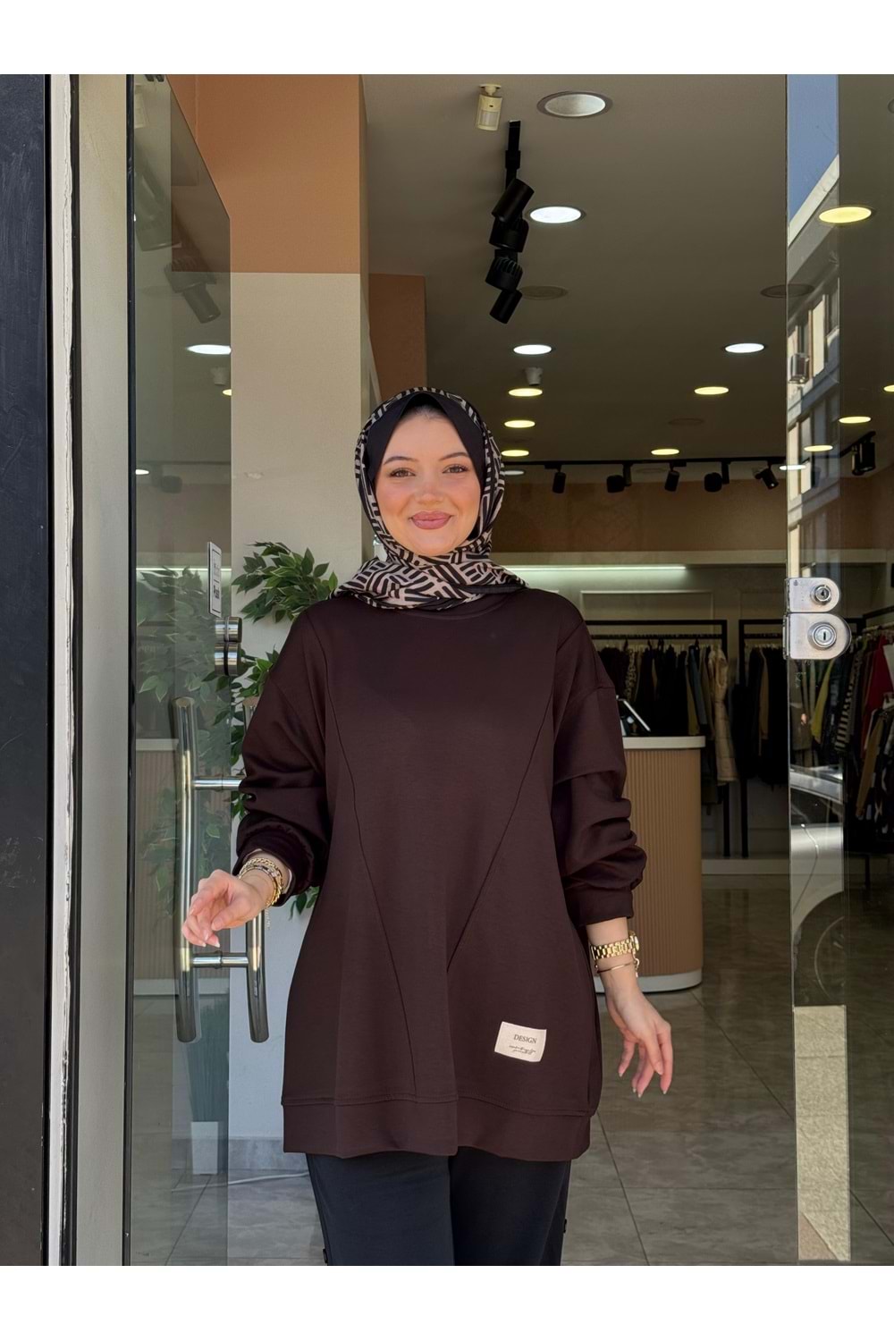 ÜÇGEN SWEAT - KAHVERENGİ - L-XL