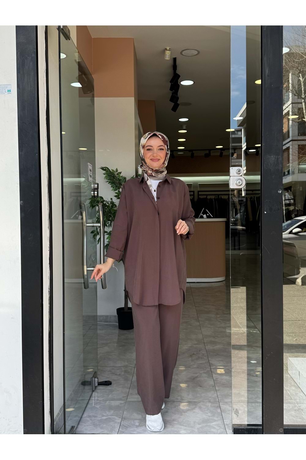 BÜŞRA TAKIM - KAHVERENGİ - L-XL