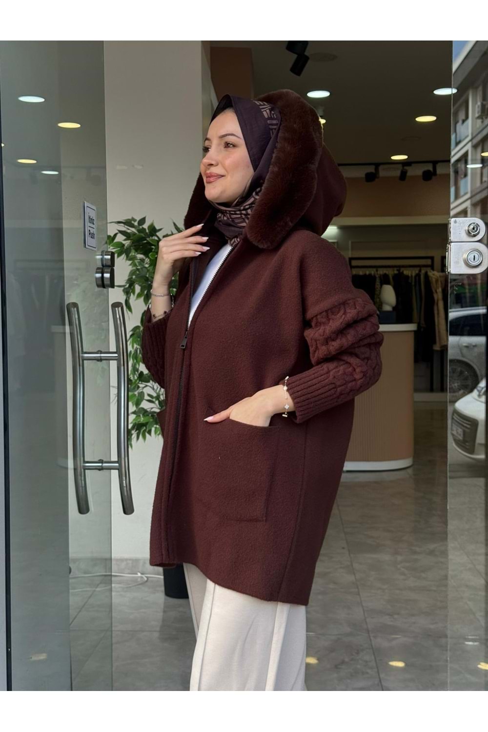 KAPÜŞONLU KÜRK HIRKA - KAHVERENGİ - STD