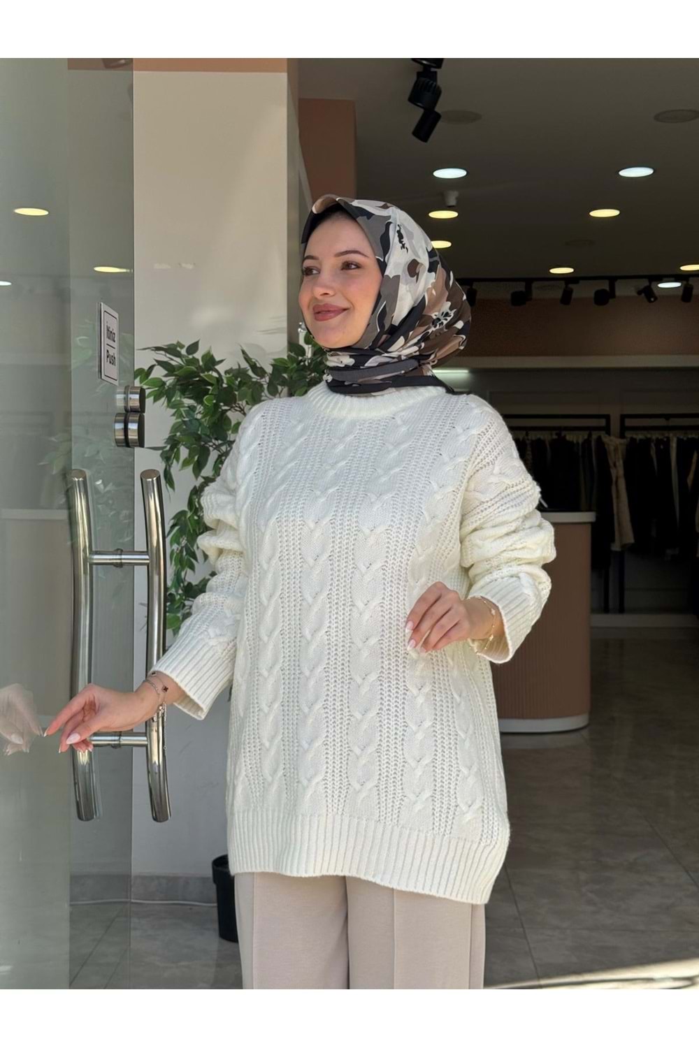 TRİKO ÖRGÜ KAZAK - KREM - STD