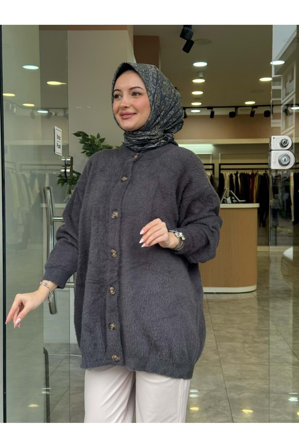 YUMOŞ GRİ HIRKA - GRİ - STD