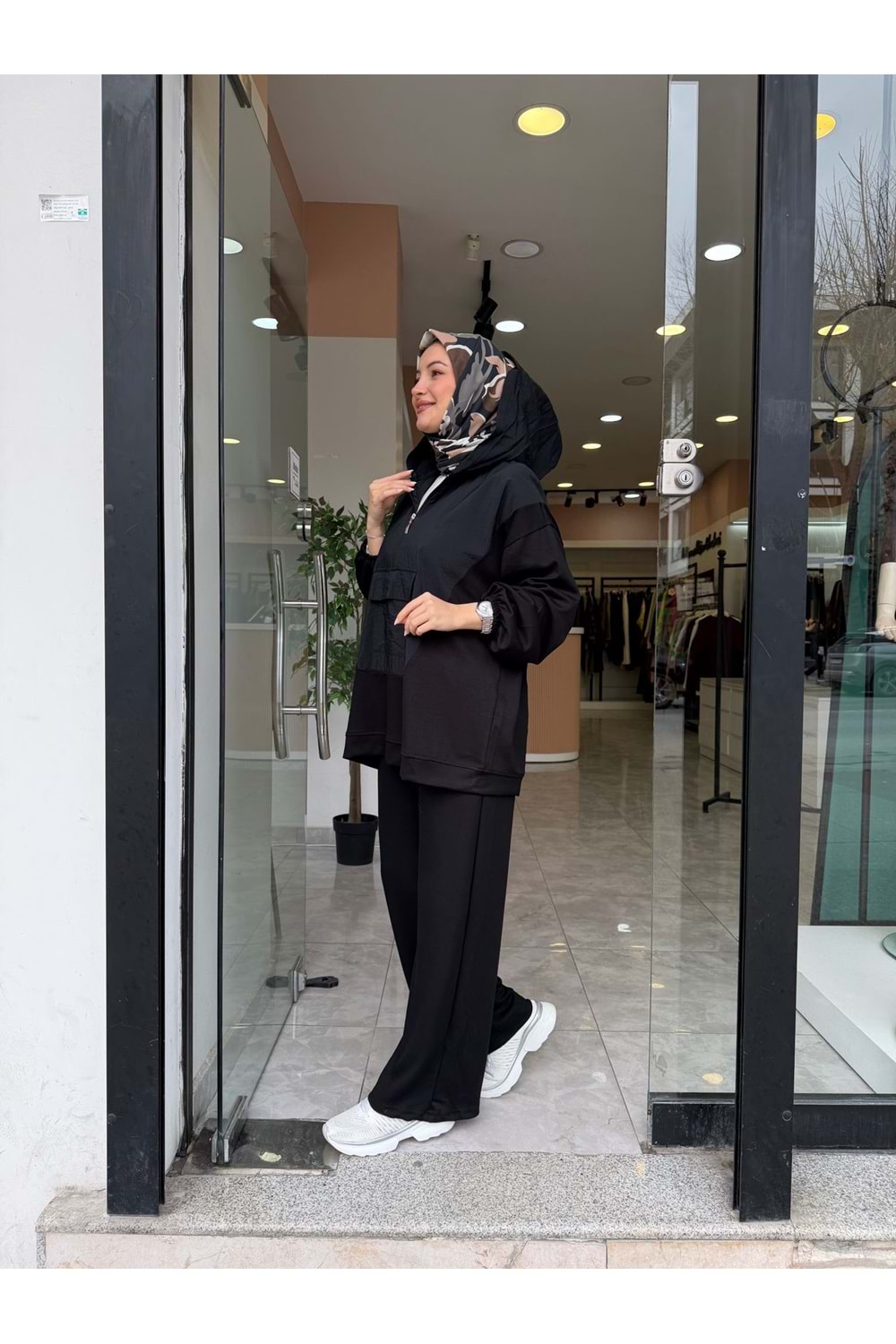 ELİSA TAKIM - SİYAH - 1