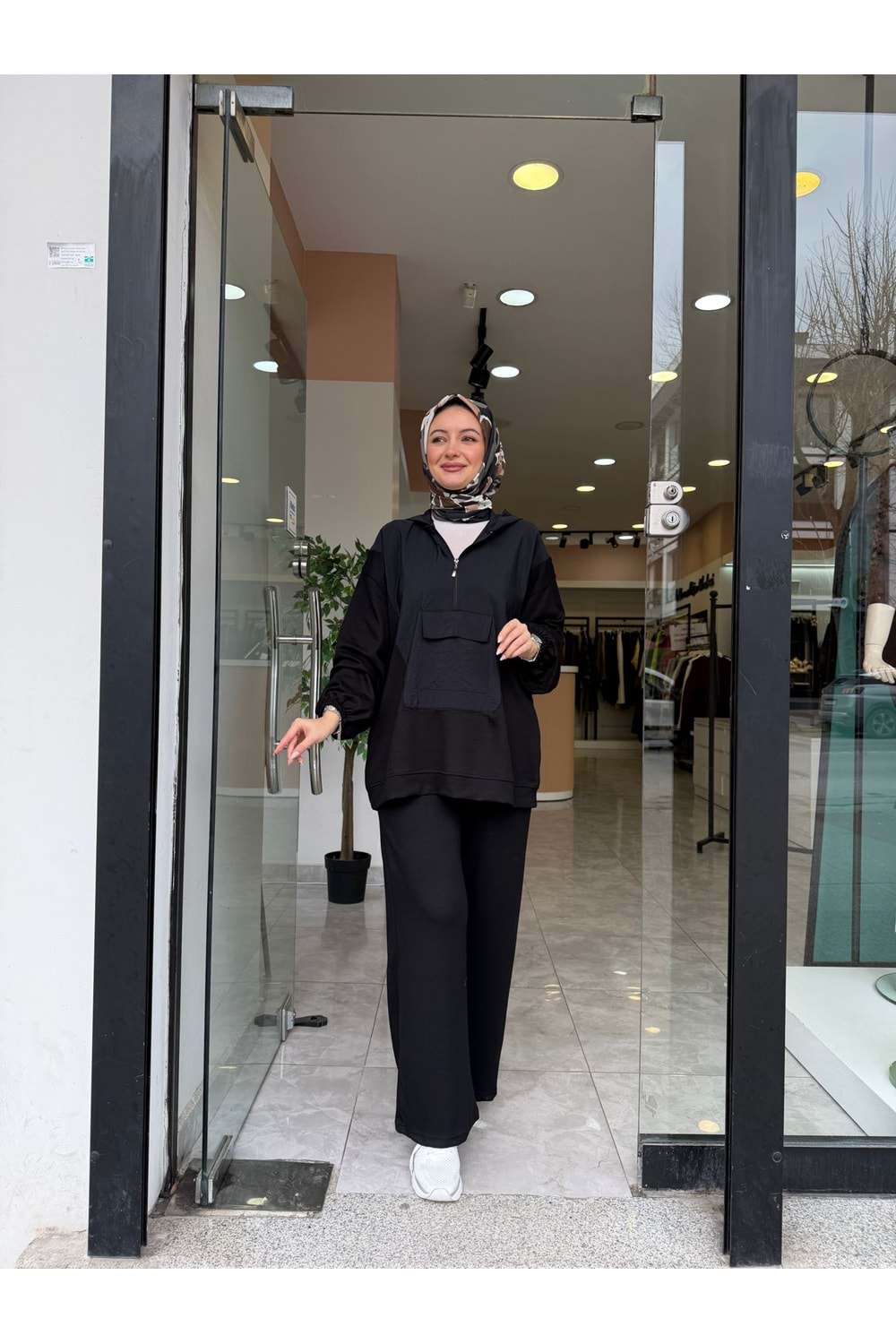 ELİSA TAKIM - SİYAH - 1