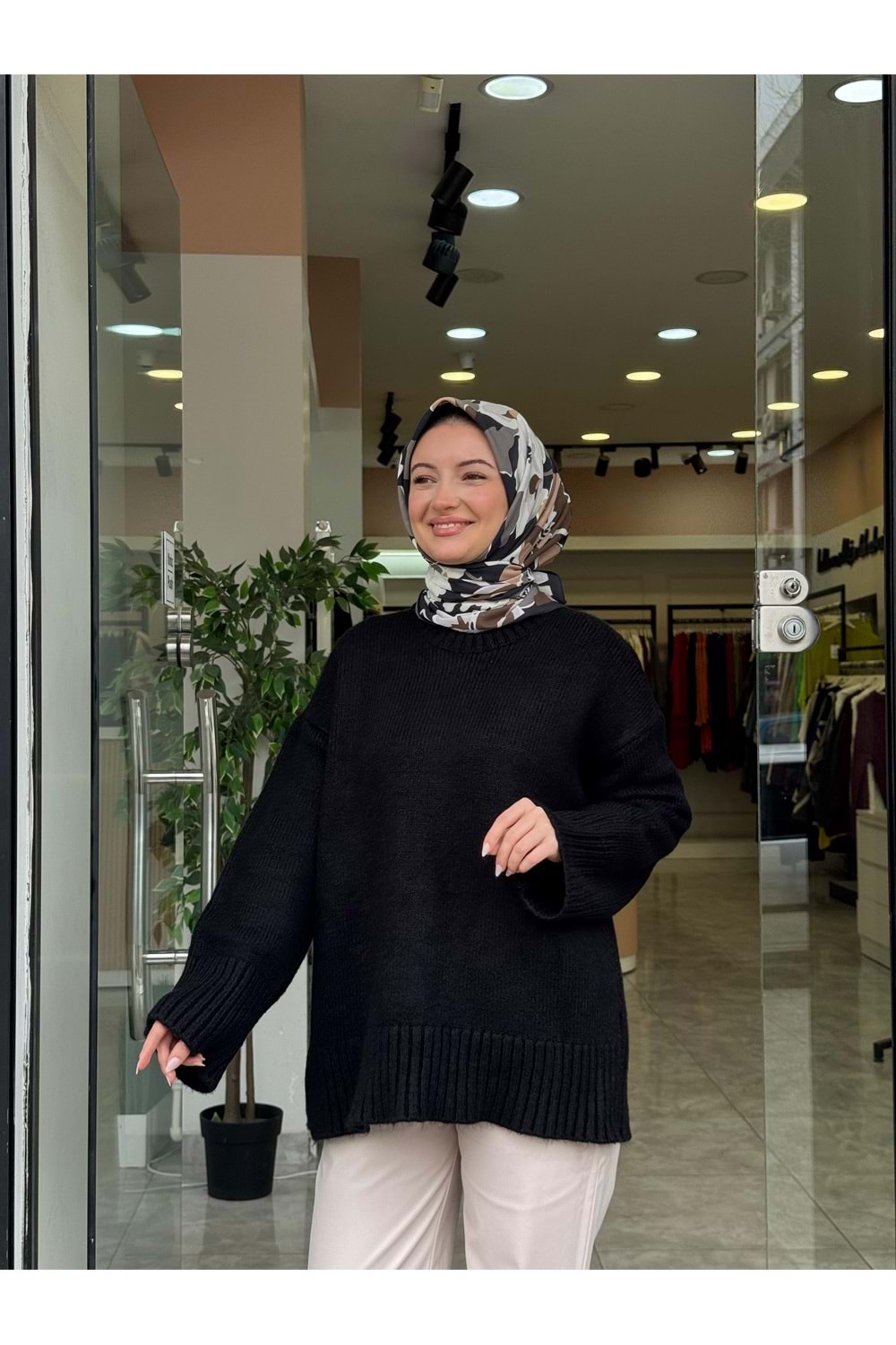 NİL TRİKO KAZAK - SİYAH - STD