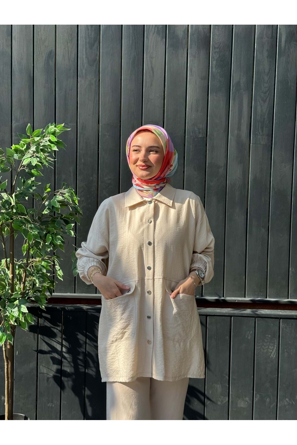 ÇİLEK KAP - KREM - 1