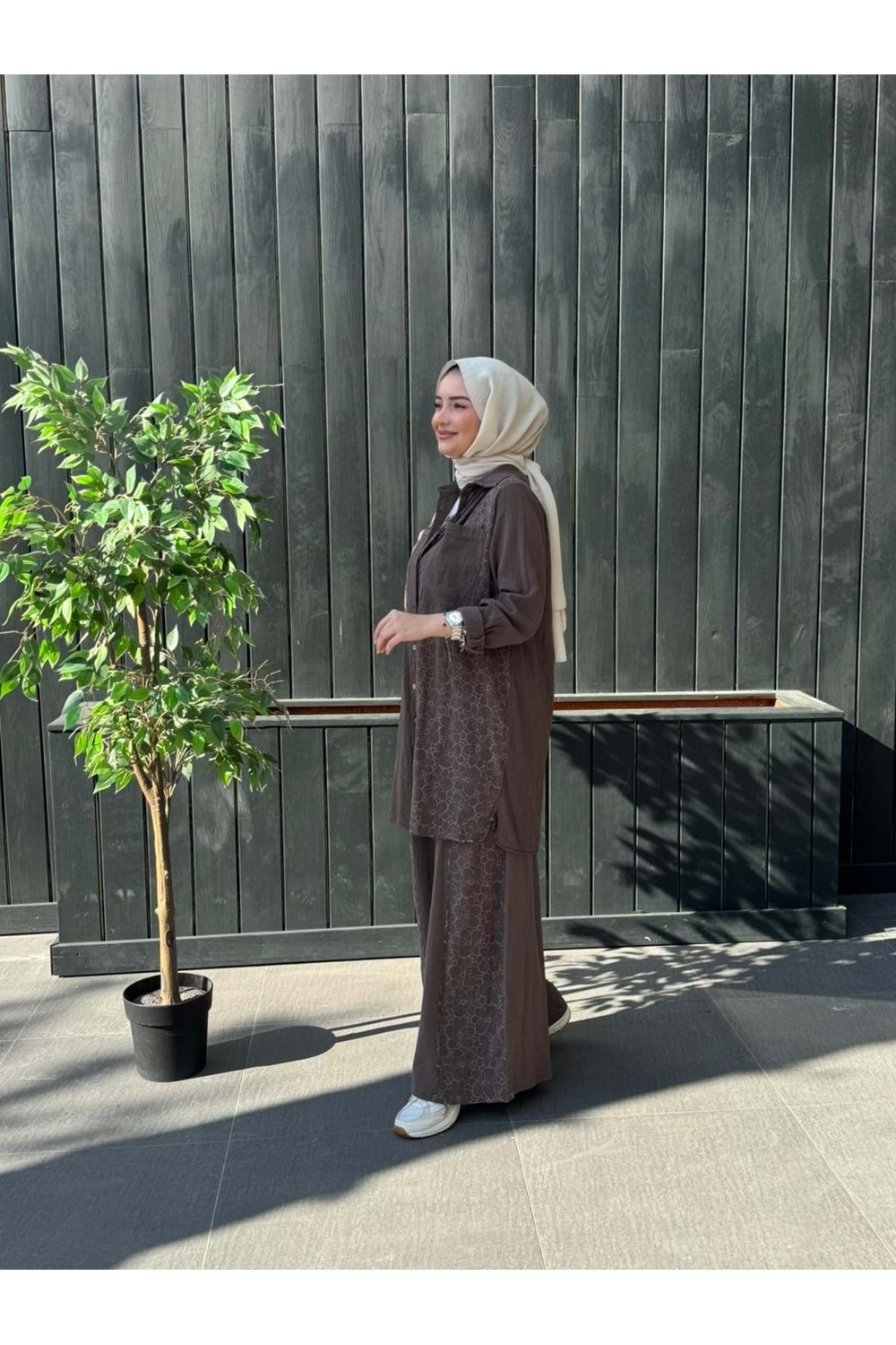 NAKIŞ KETEN TAKIM - KAHVERENGİ - 1