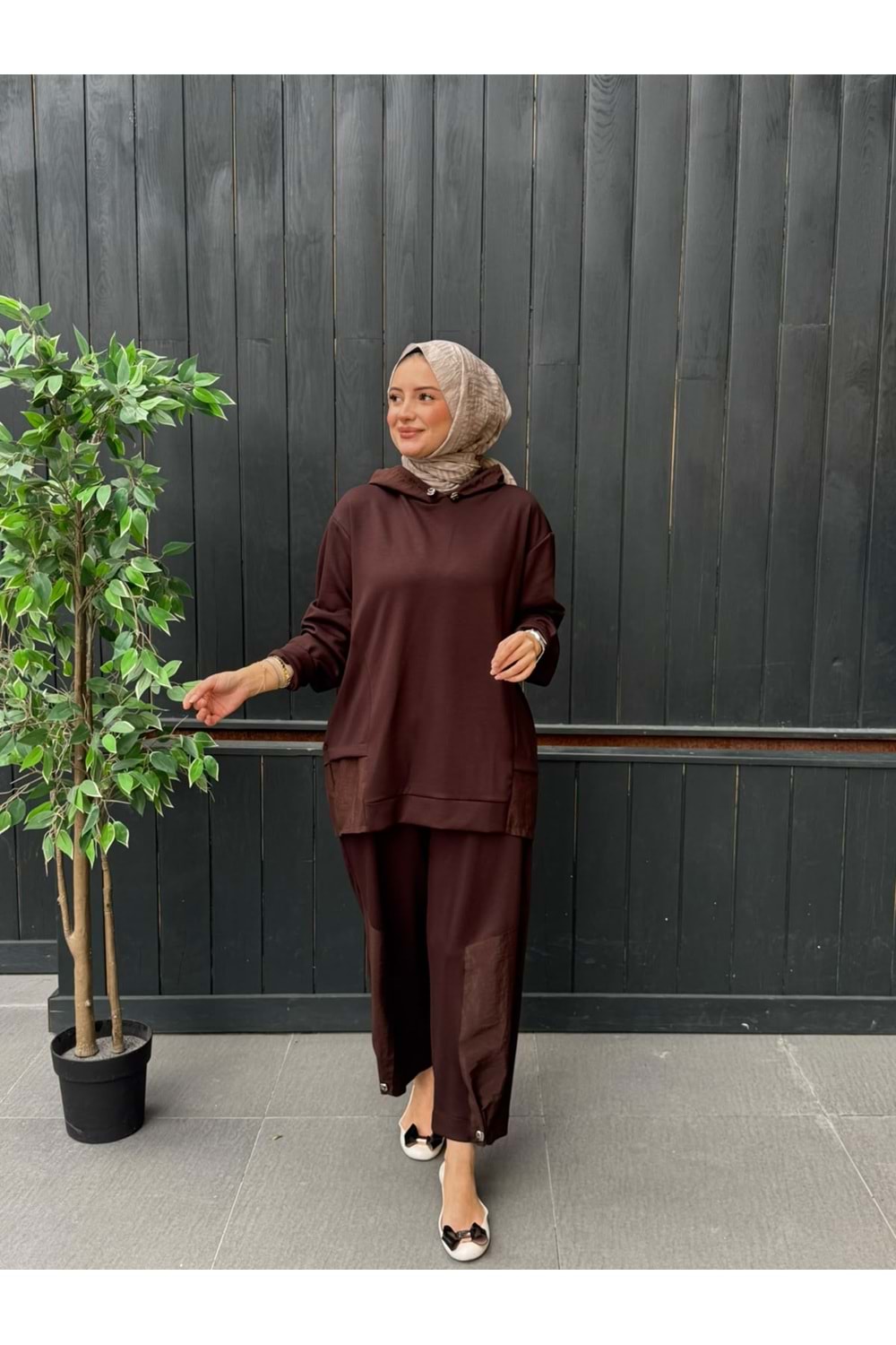 KAPÜŞONLU SPOR TAKIM - KAHVE - L-XL