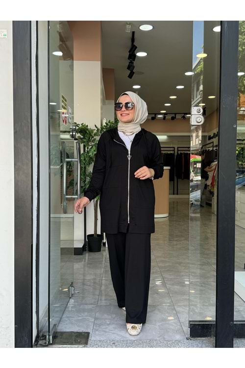 BEYTUĞ TAKIM - SİYAH - S-M