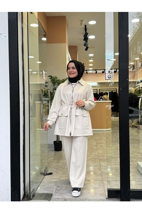 ÜÇGEN TAKIM - KREM - L-XL