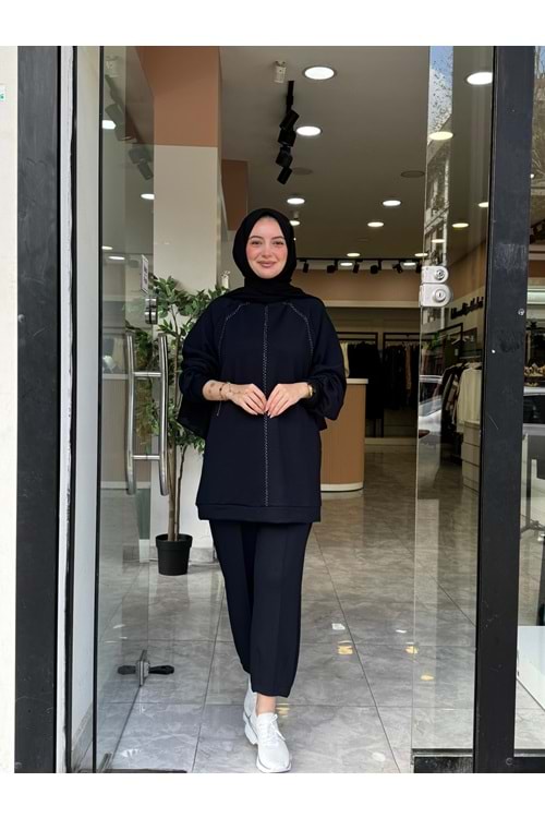 NAKIŞ TAKIM - SİYAH