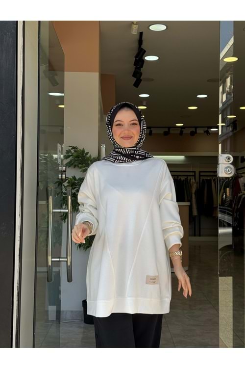 ÜÇGEN SWEAT - BEYAZ - L-XL