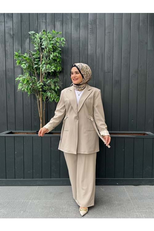 CEKETLİ TAKIM - KREM - L-XL