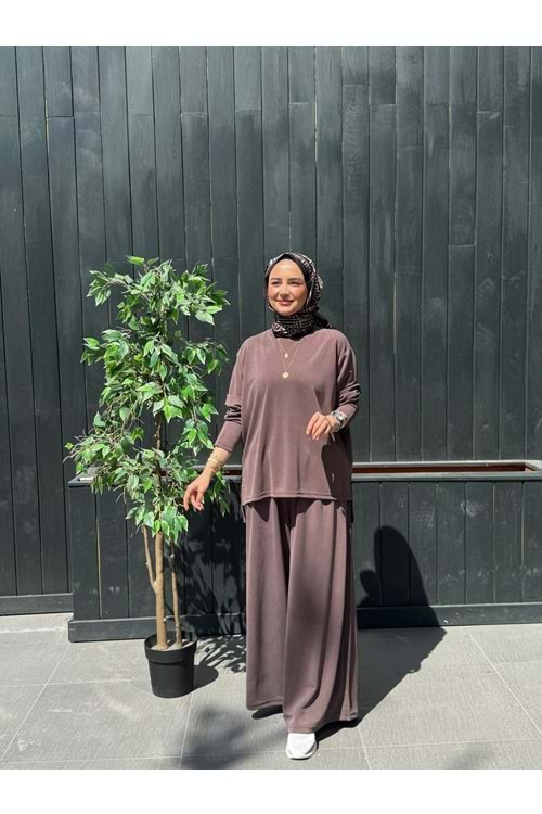 BASİC PİKE TAKIM - KAHVERENGİ - STD