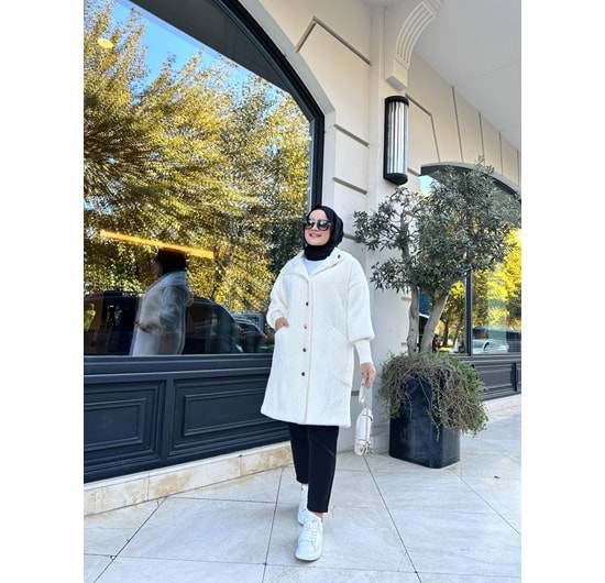 ANGORA DÜĞMELİ KABAN - KIRIK BEYAZ - STD
