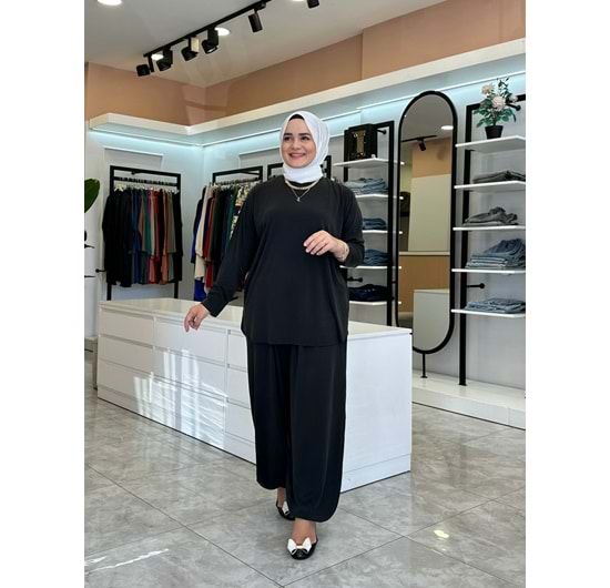 AZRA TAKIM - SİYAH - S-M