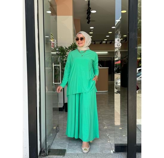 İLKİM TAKIM - BENETTON YEŞİLİ - 1