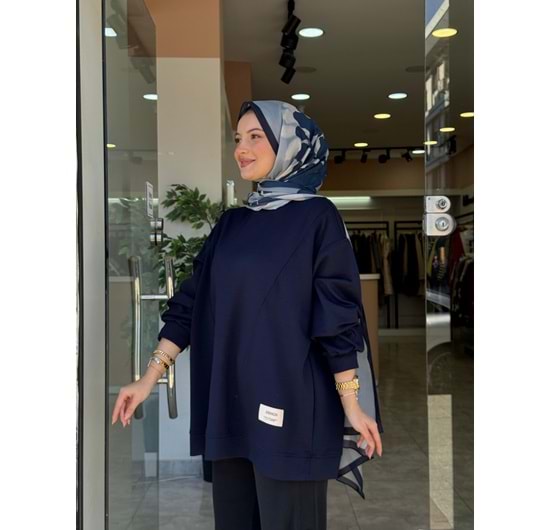 ÜÇGEN SWEAT - LACİVERT - L-XL
