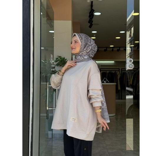 ÜÇGEN SWEAT - KREM - L-XL