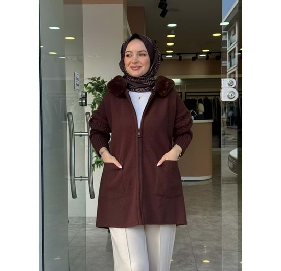KAPÜŞONLU KÜRK HIRKA - KAHVERENGİ - STD