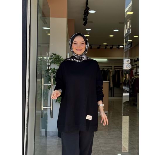 ÜÇGEN SWEAT - SİYAH - L-XL